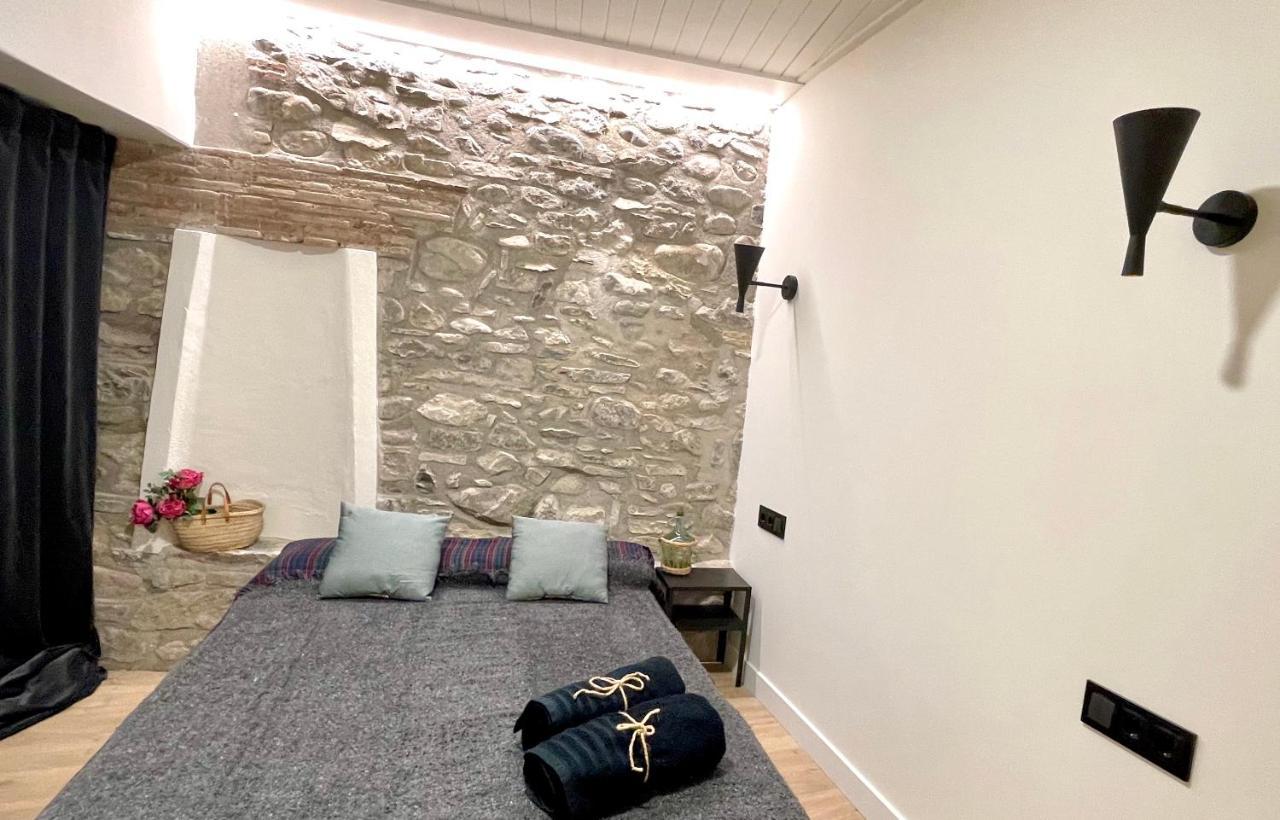 Apartamento Colgante Al Rio Con Vistas Al Puente Кампродон Екстериор снимка