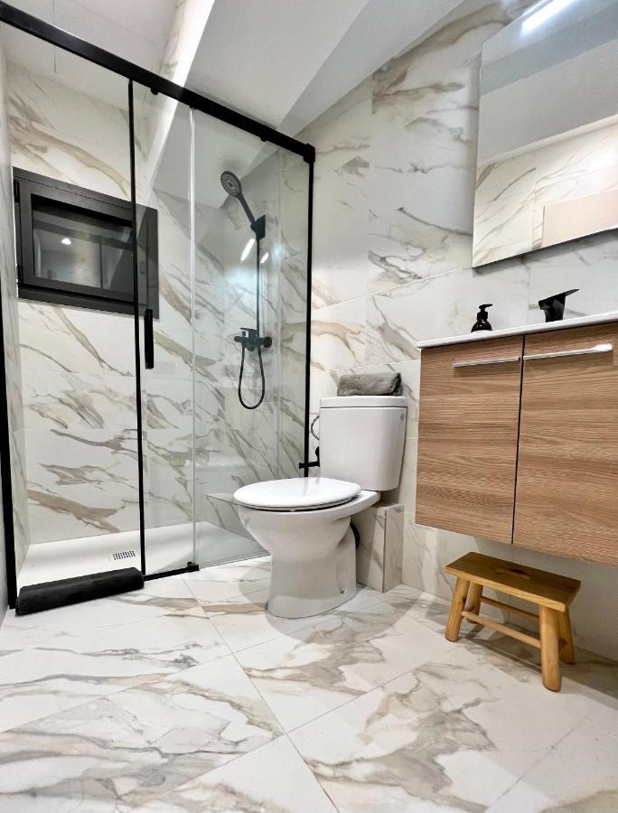 Apartamento Colgante Al Rio Con Vistas Al Puente Кампродон Екстериор снимка