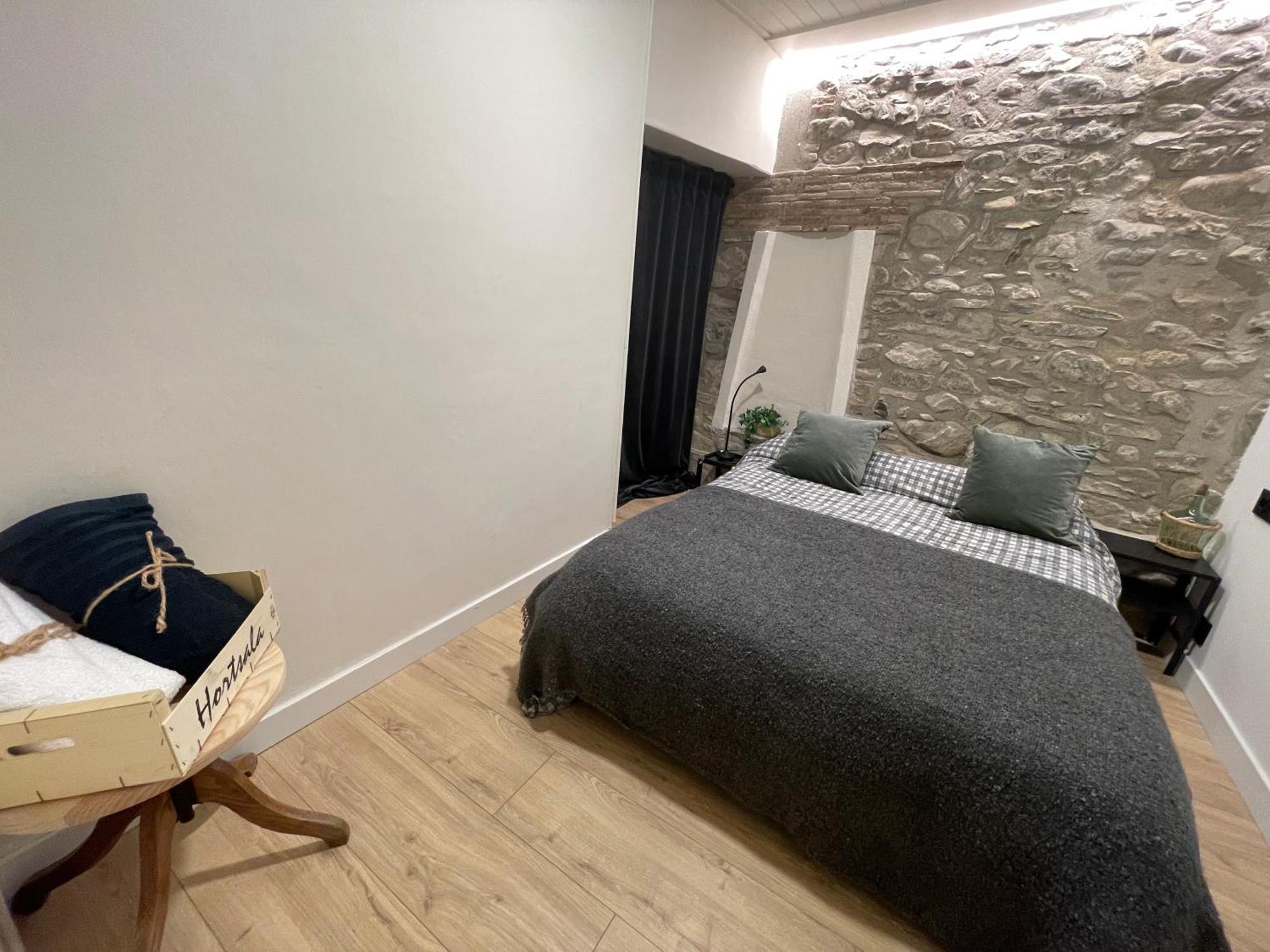 Apartamento Colgante Al Rio Con Vistas Al Puente Кампродон Екстериор снимка